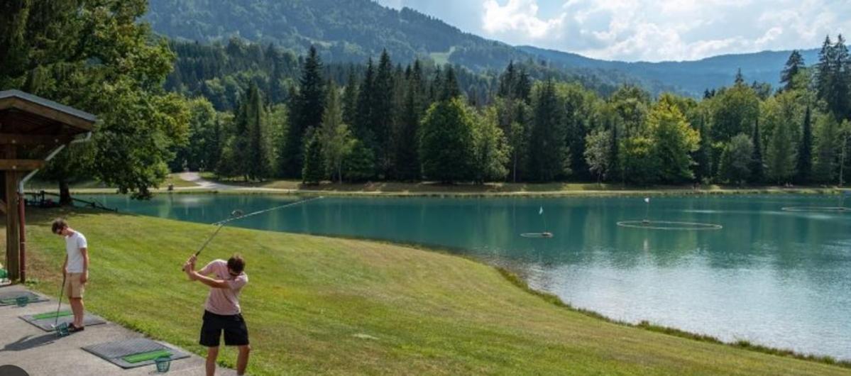 Bungalow 3 Chambres Pour 6 Pers Avec Climatisation Camping 3 Etoiles Samoëns Dış mekan fotoğraf