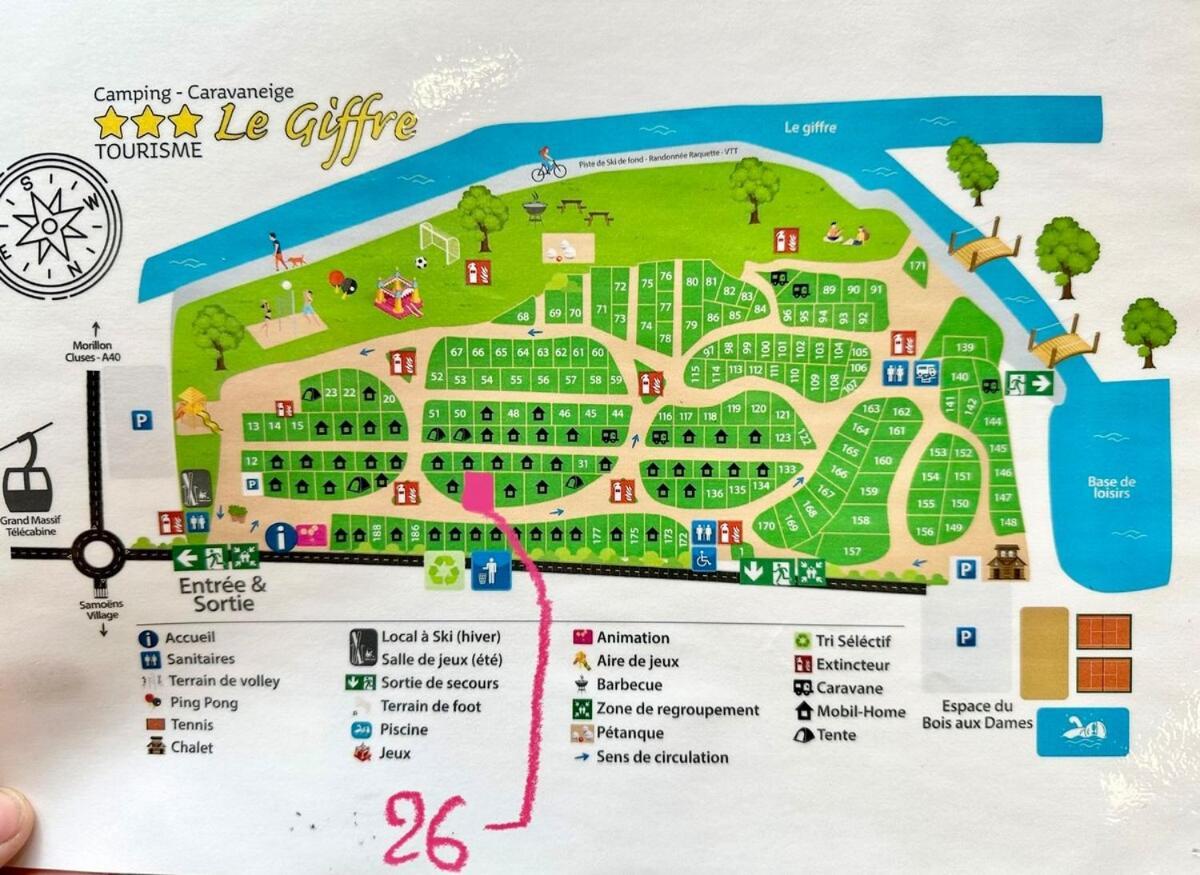 Bungalow 3 Chambres Pour 6 Pers Avec Climatisation Camping 3 Etoiles Samoëns Dış mekan fotoğraf