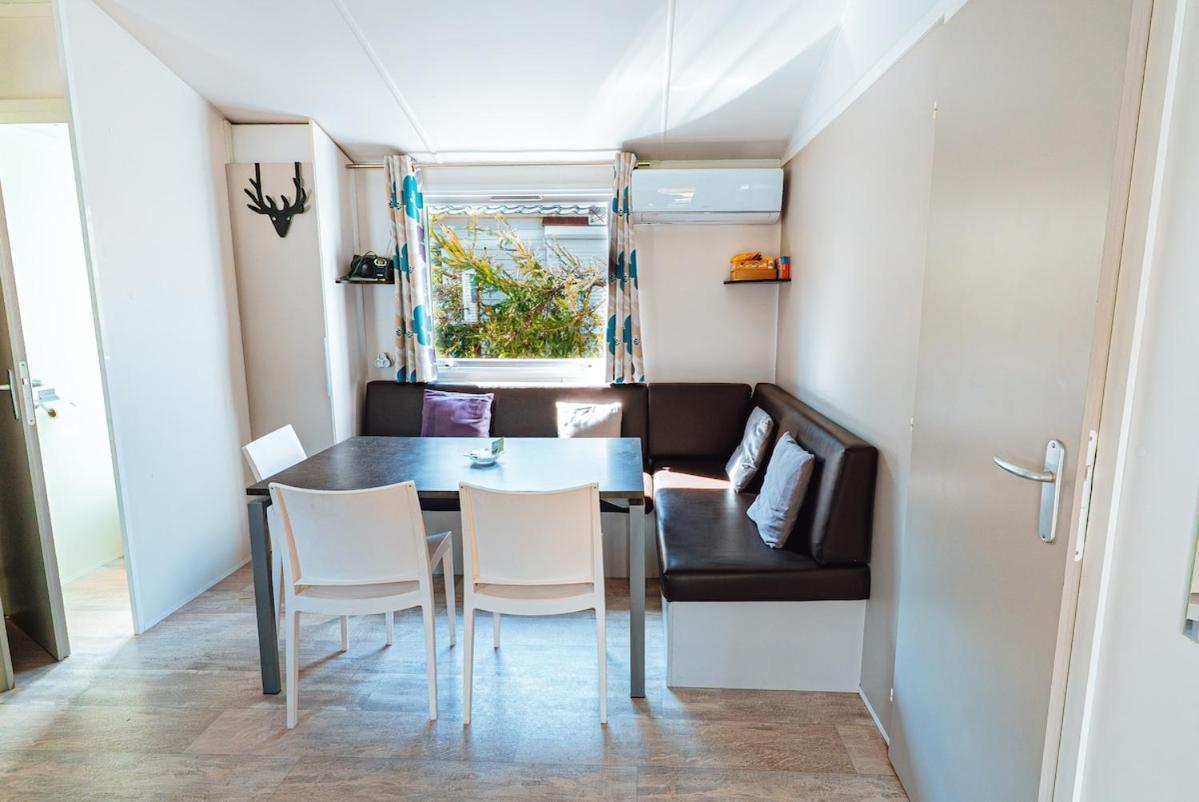 Bungalow 3 Chambres Pour 6 Pers Avec Climatisation Camping 3 Etoiles Samoëns Dış mekan fotoğraf